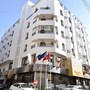 3* فندق نزهة